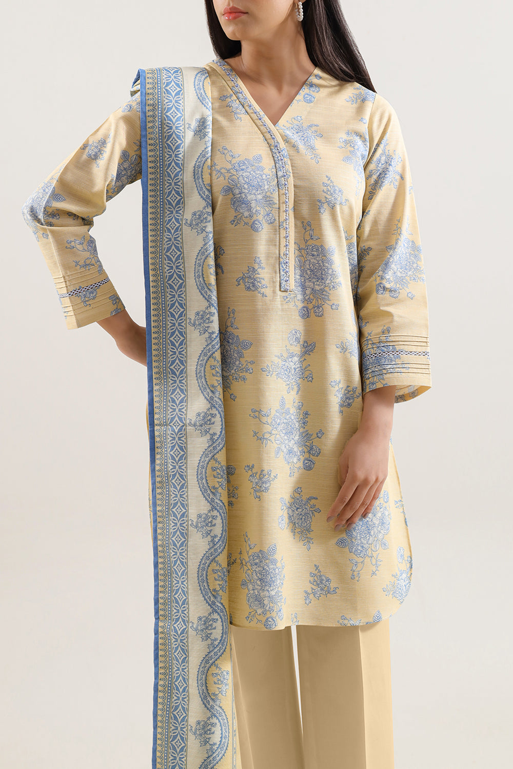 Unstitched Printed Lawn 3 Piece