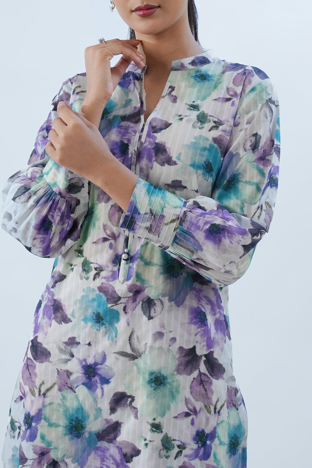 Unstitched Printed Lawn 2 Piece (Shirt/Trouser)